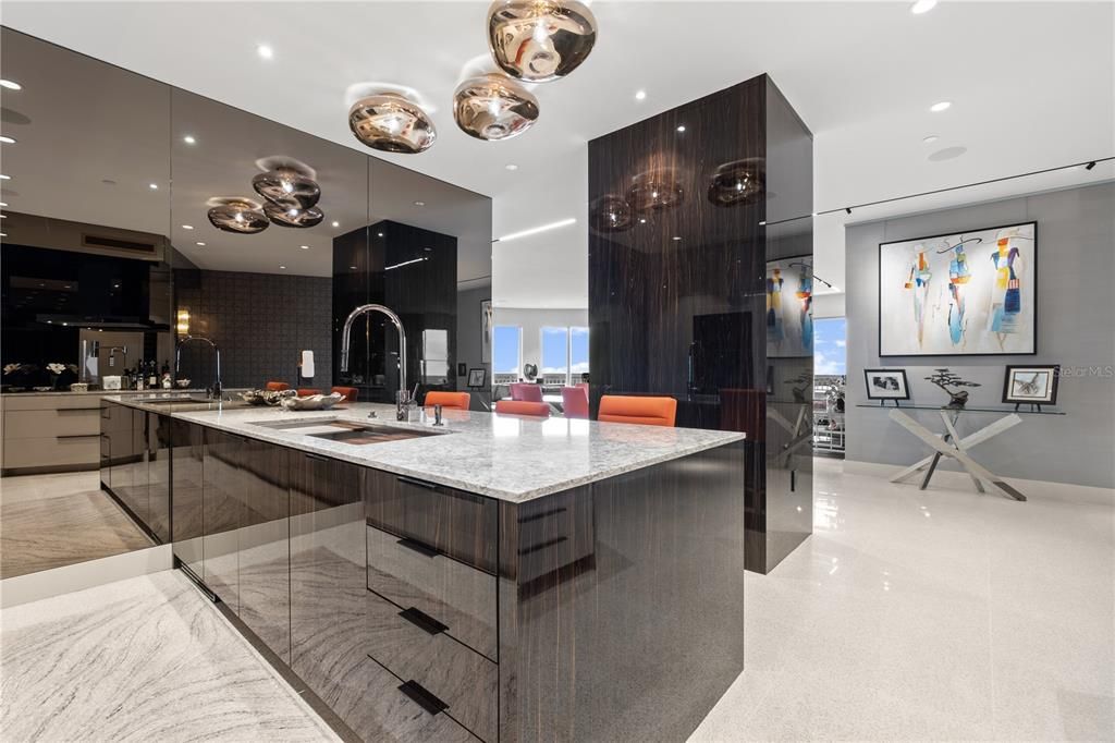 Active With Contract: $1,650,000 (2 beds, 2 baths, 2575 Square Feet)