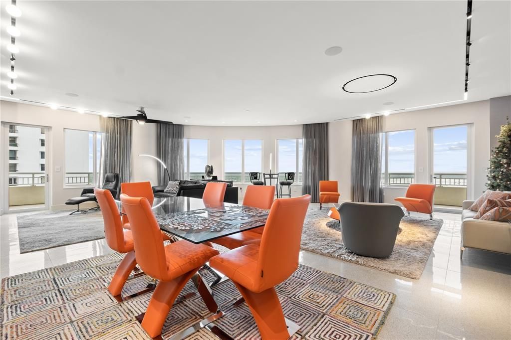 Active With Contract: $1,650,000 (2 beds, 2 baths, 2575 Square Feet)