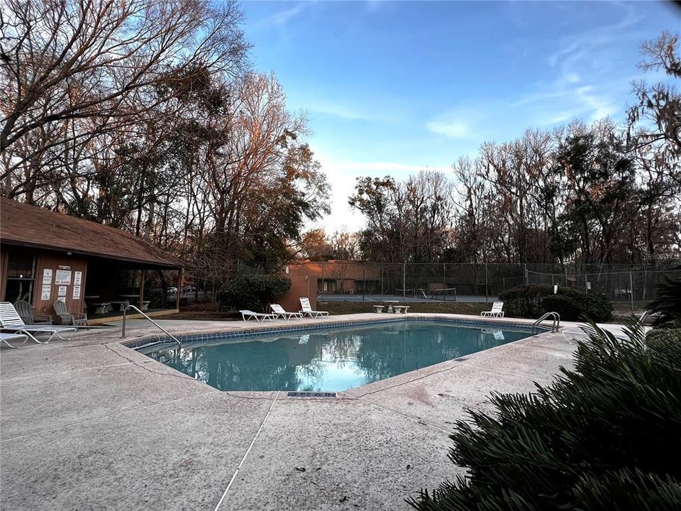 En Venta: $229,000 (3 camas, 3 baños, 1370 Pies cuadrados)