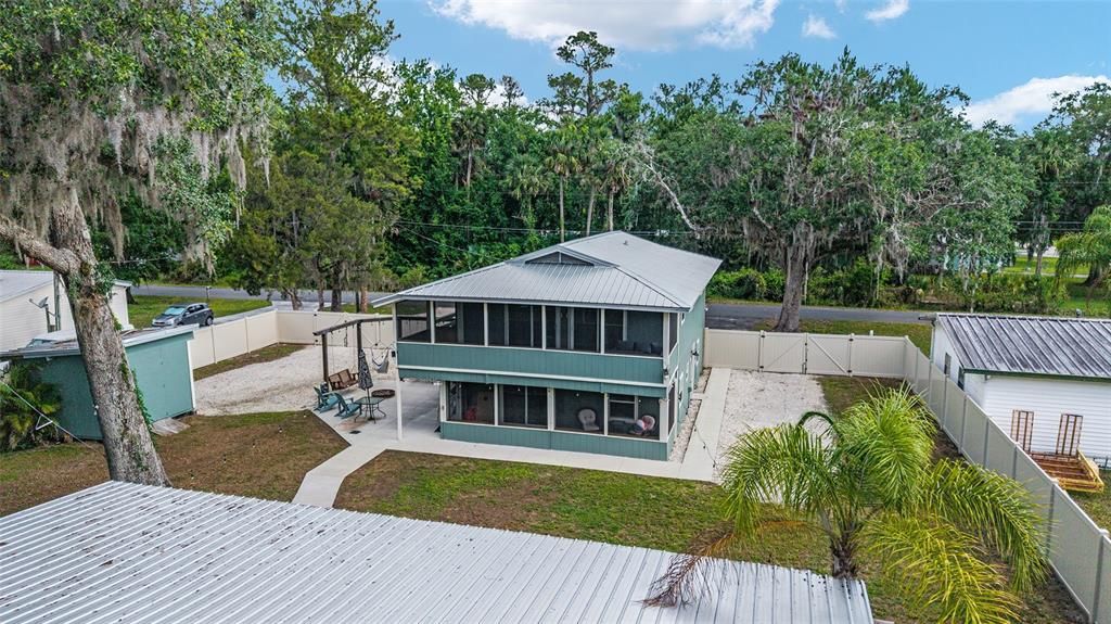 For Sale: $599,900 (4 beds, 2 baths, 1760 Square Feet)