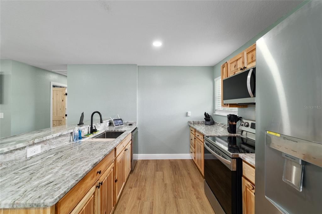 For Sale: $599,900 (4 beds, 2 baths, 1760 Square Feet)