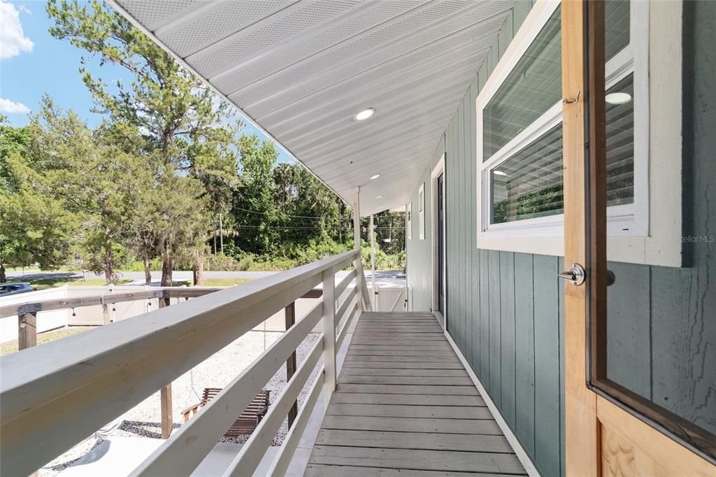 For Sale: $599,900 (4 beds, 2 baths, 1760 Square Feet)