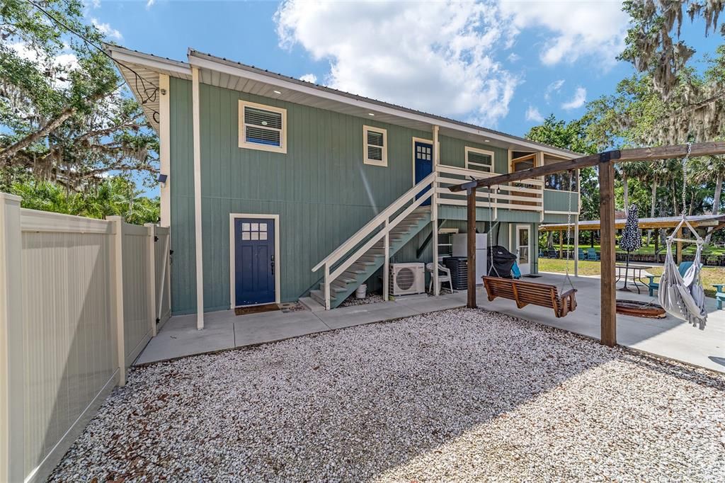 For Sale: $599,900 (4 beds, 2 baths, 1760 Square Feet)