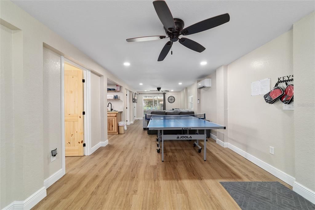 For Sale: $599,900 (4 beds, 2 baths, 1760 Square Feet)