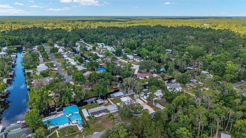 For Sale: $599,900 (4 beds, 2 baths, 1760 Square Feet)