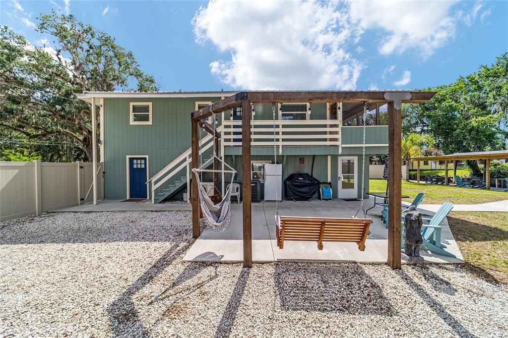 For Sale: $599,900 (4 beds, 2 baths, 1760 Square Feet)