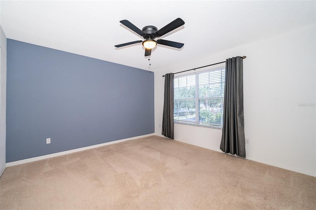 For Sale: $671,000 (5 beds, 3 baths, 3017 Square Feet)