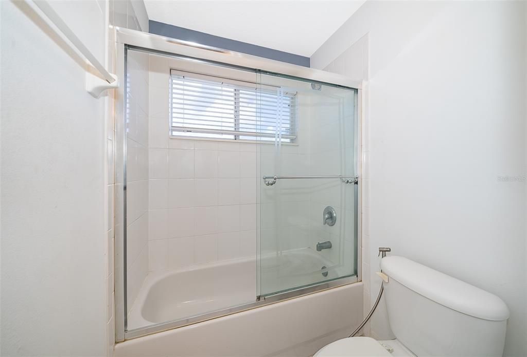 For Sale: $671,000 (5 beds, 3 baths, 3017 Square Feet)