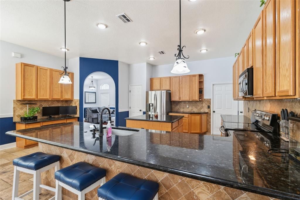 待售: $515,000 (4 贝兹, 3 浴室, 3578 平方英尺)