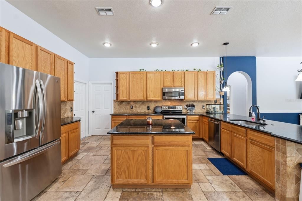 待售: $515,000 (4 贝兹, 3 浴室, 3578 平方英尺)