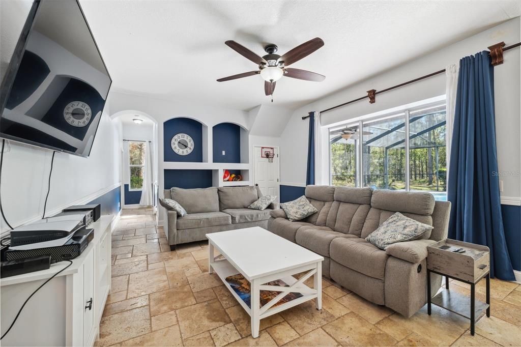 待售: $515,000 (4 贝兹, 3 浴室, 3578 平方英尺)