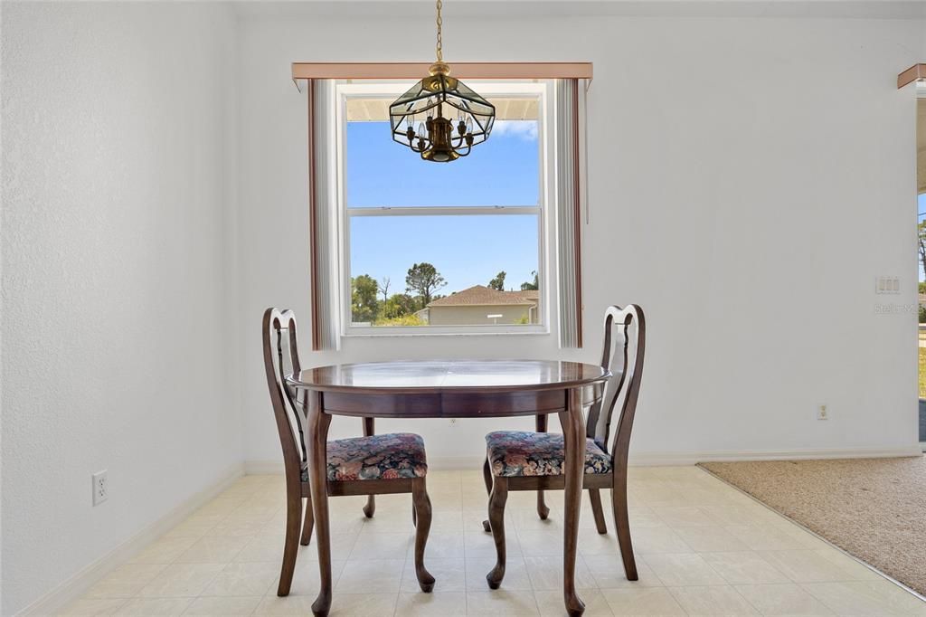 Active With Contract: $254,900 (3 beds, 2 baths, 1413 Square Feet)