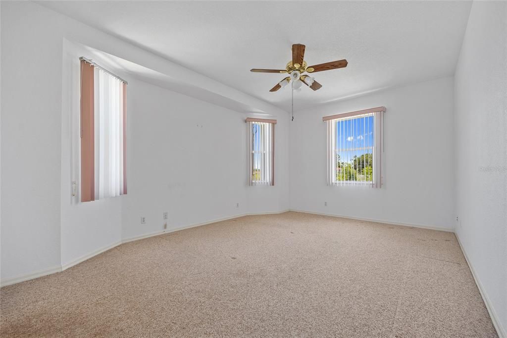 Active With Contract: $254,900 (3 beds, 2 baths, 1413 Square Feet)