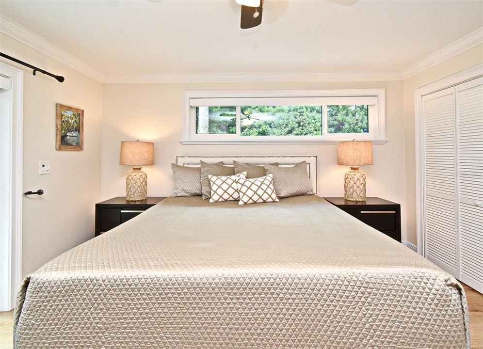 For Sale: $1,045,000 (3 beds, 2 baths, 1425 Square Feet)