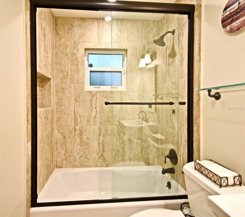 For Sale: $1,045,000 (3 beds, 2 baths, 1425 Square Feet)