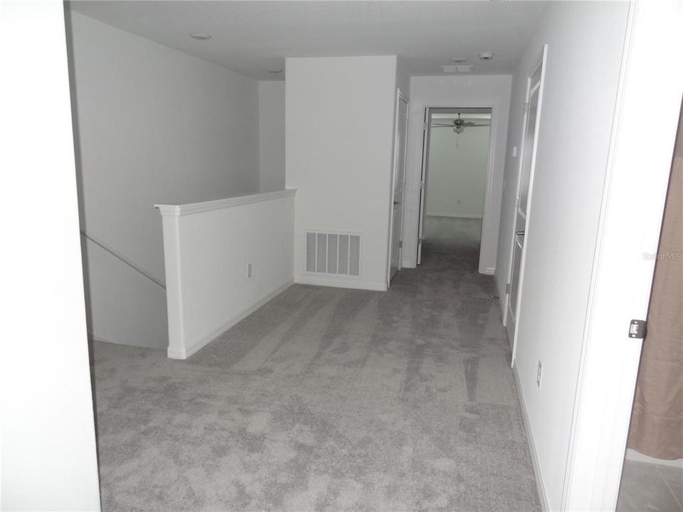 Active With Contract: $1,895 (3 beds, 2 baths, 1634 Square Feet)