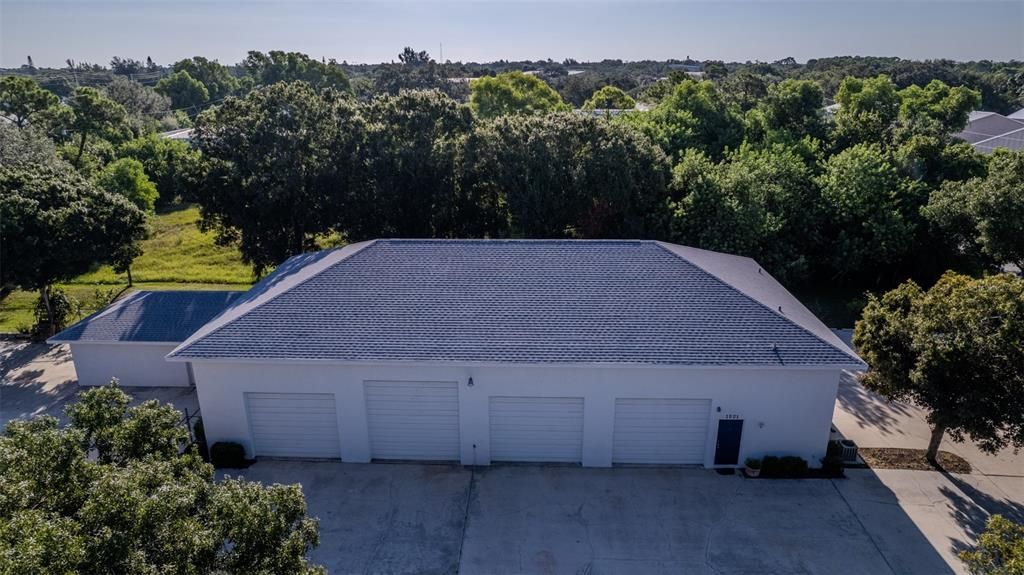 Recently Sold: $1,800,000 (0 beds, 0 baths, 6520 Square Feet)