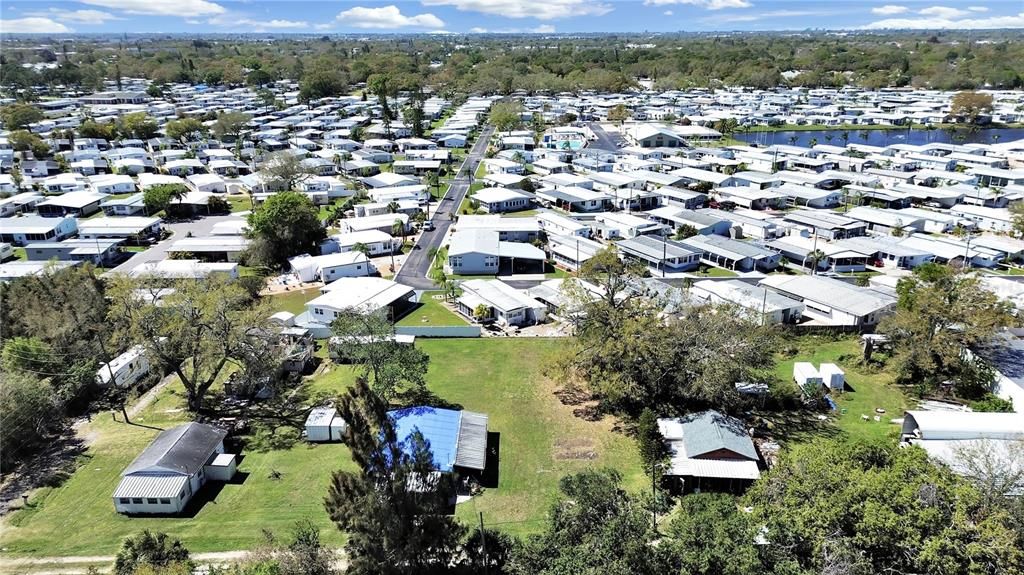 For Sale: $500,000 (1 beds, 1 baths, 480 Square Feet)