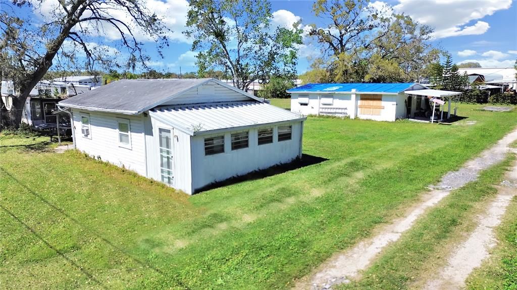 For Sale: $500,000 (1 beds, 1 baths, 480 Square Feet)