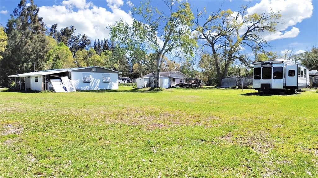 For Sale: $500,000 (1 beds, 1 baths, 480 Square Feet)