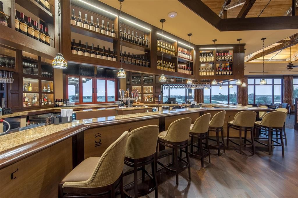 For Sale: $279,750 (2 beds, 2 baths, 1431 Square Feet)