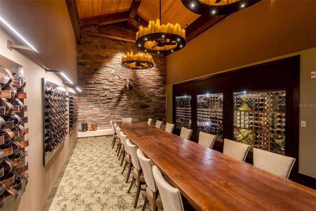 For Sale: $279,750 (2 beds, 2 baths, 1431 Square Feet)