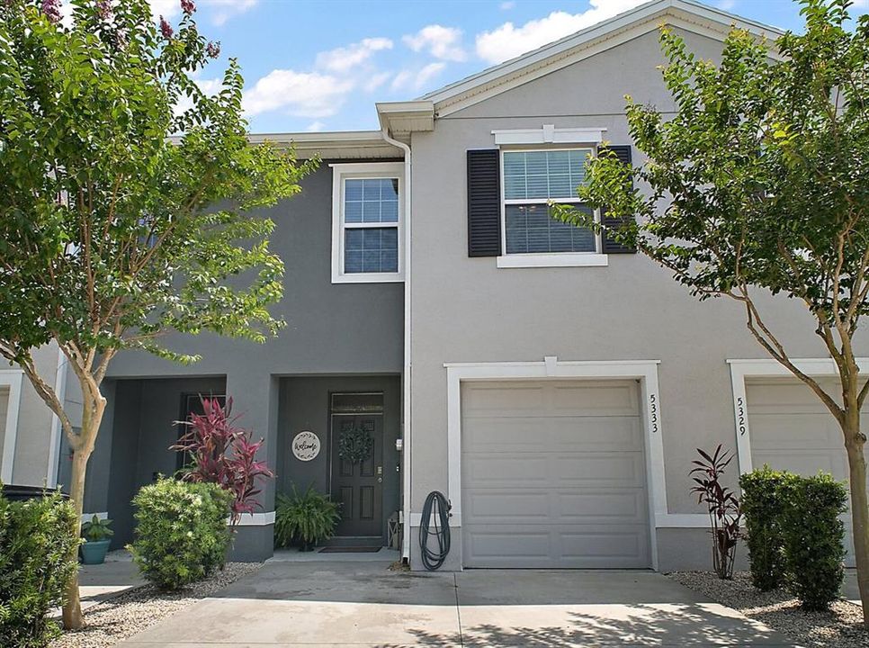 Под контрактом: $219,900 (3 спален, 2 ванн, 1688 Квадратных фут)