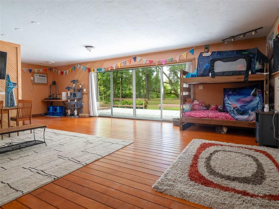 待售: $470,000 (3 贝兹, 3 浴室, 2629 平方英尺)