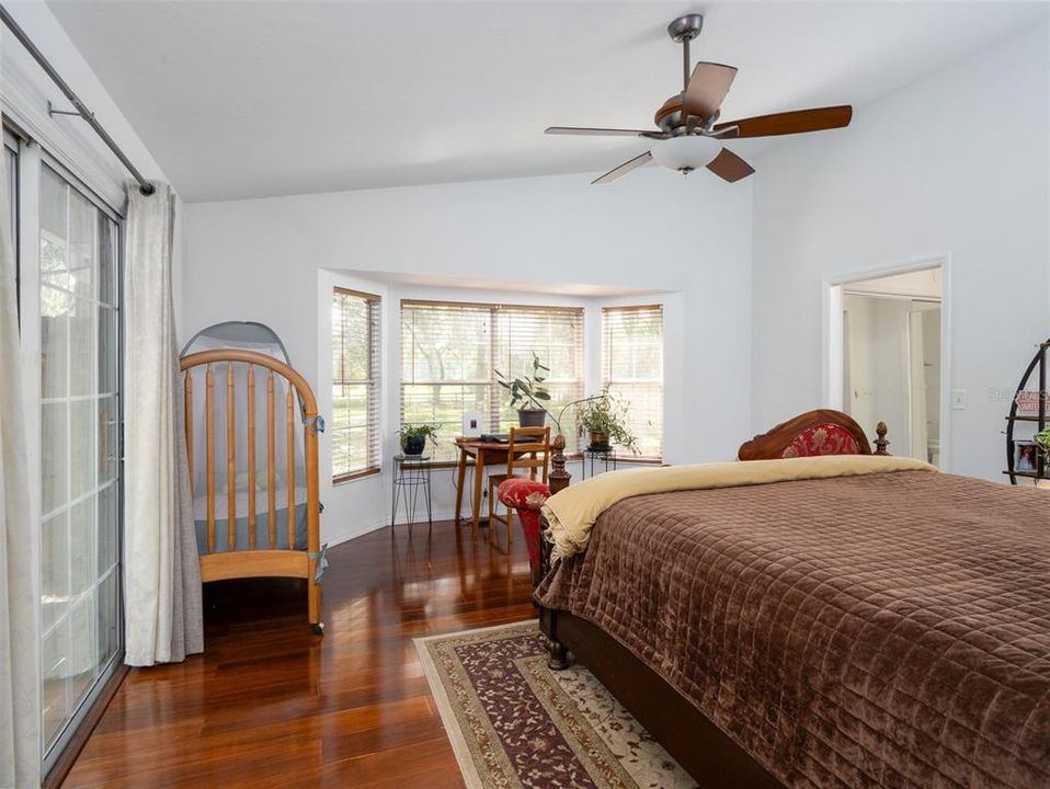 待售: $470,000 (3 贝兹, 3 浴室, 2629 平方英尺)