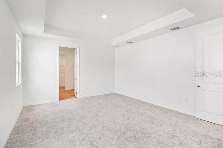 Active With Contract: $399,990 (3 beds, 2 baths, 2125 Square Feet)