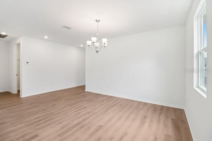 Active With Contract: $399,990 (3 beds, 2 baths, 2125 Square Feet)