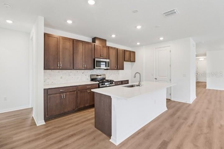 Active With Contract: $399,990 (3 beds, 2 baths, 2125 Square Feet)