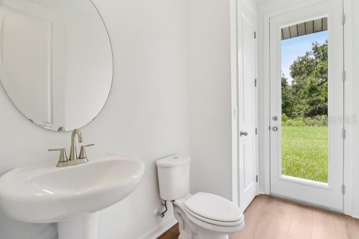 Active With Contract: $399,990 (3 beds, 2 baths, 2125 Square Feet)