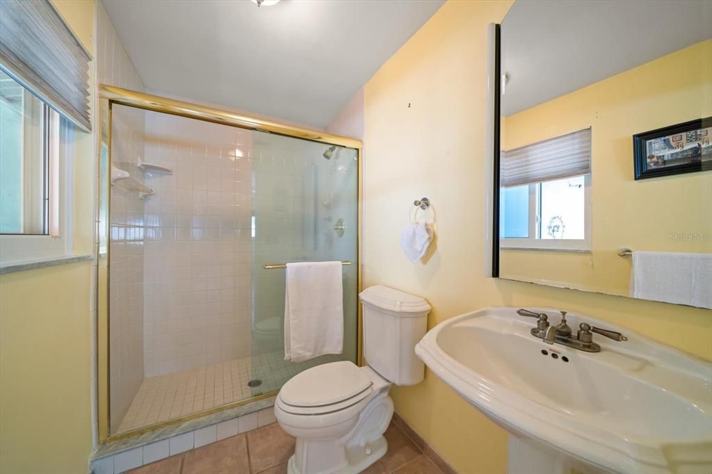 For Sale: $1,295,000 (3 beds, 3 baths, 2367 Square Feet)