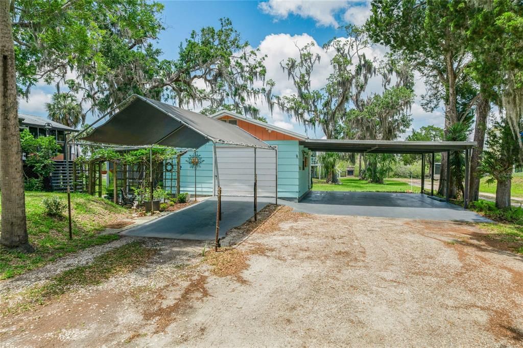 For Sale: $450,000 (2 beds, 2 baths, 1540 Square Feet)