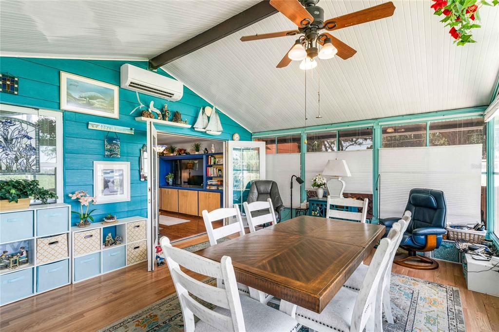 For Sale: $450,000 (2 beds, 2 baths, 1540 Square Feet)