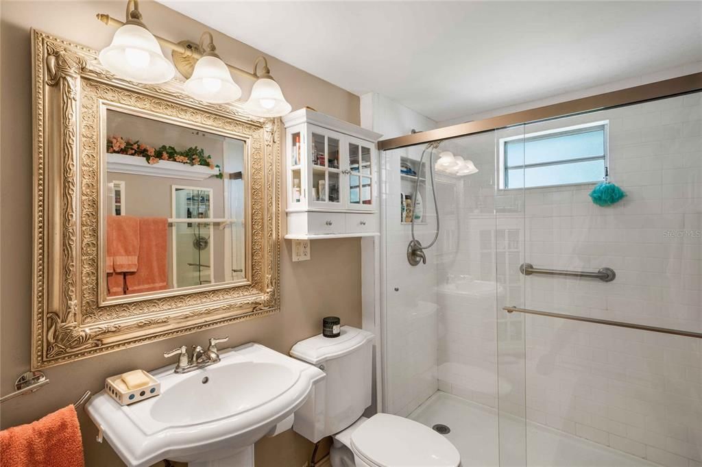 For Sale: $450,000 (2 beds, 2 baths, 1540 Square Feet)