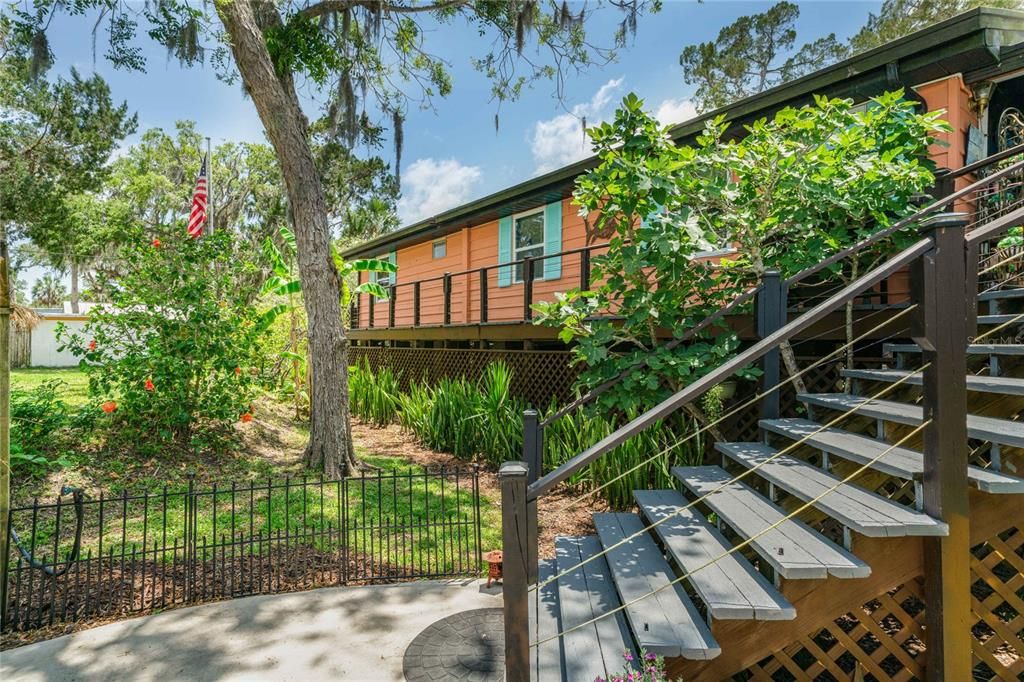 For Sale: $450,000 (2 beds, 2 baths, 1540 Square Feet)