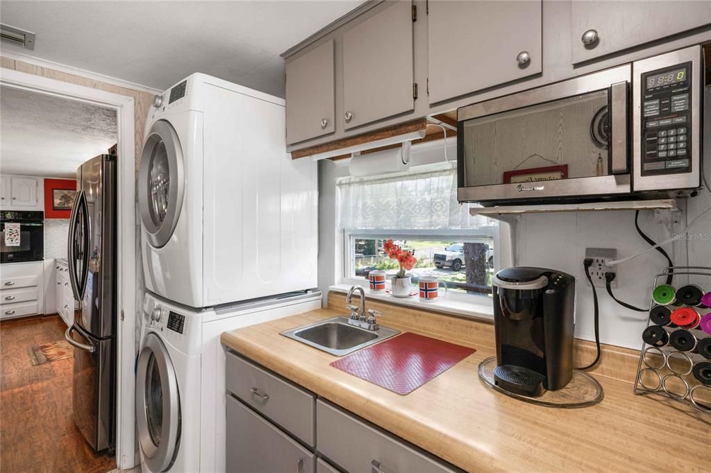 For Sale: $450,000 (2 beds, 2 baths, 1540 Square Feet)