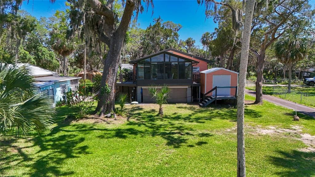 For Sale: $450,000 (2 beds, 2 baths, 1540 Square Feet)