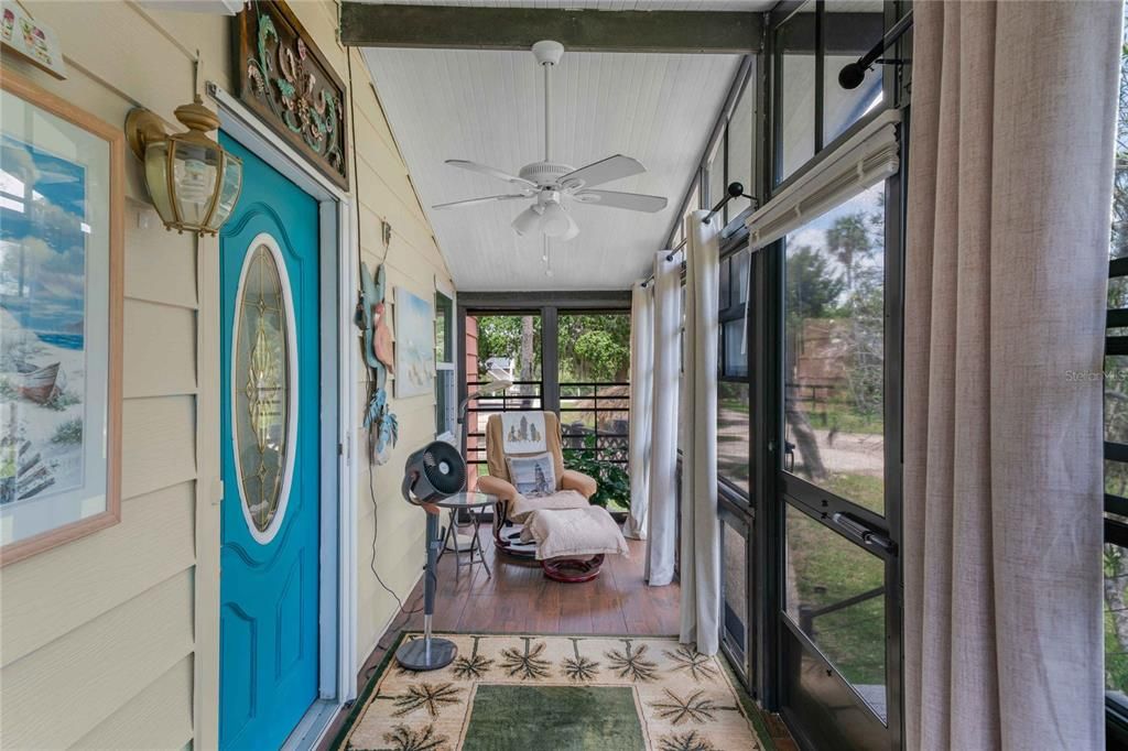 For Sale: $450,000 (2 beds, 2 baths, 1540 Square Feet)