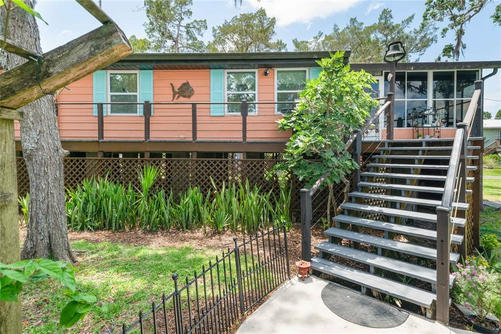 For Sale: $450,000 (2 beds, 2 baths, 1540 Square Feet)