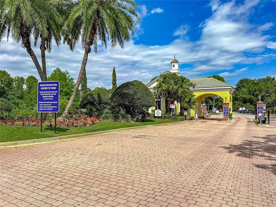 For Sale: $785,000 (3 beds, 3 baths, 2284 Square Feet)