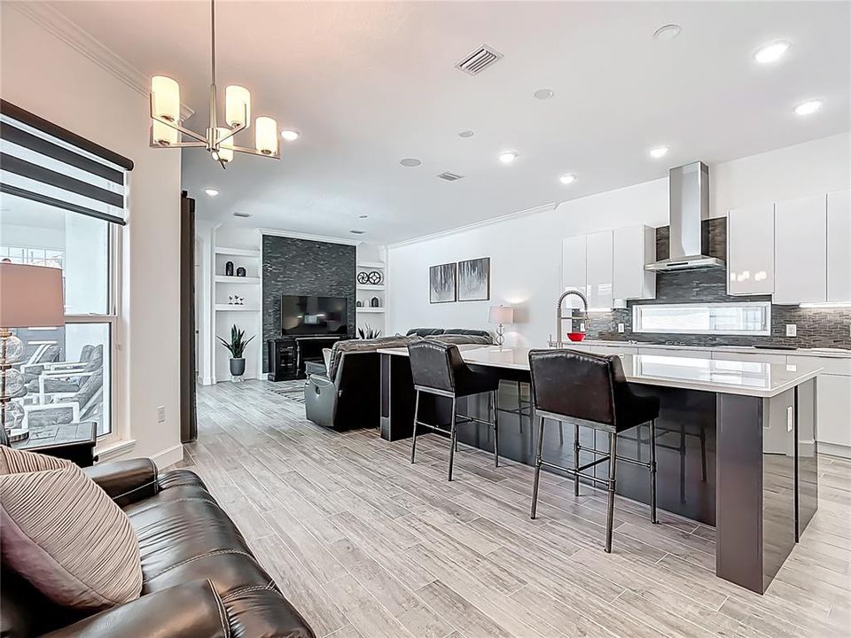 For Sale: $785,000 (3 beds, 3 baths, 2284 Square Feet)