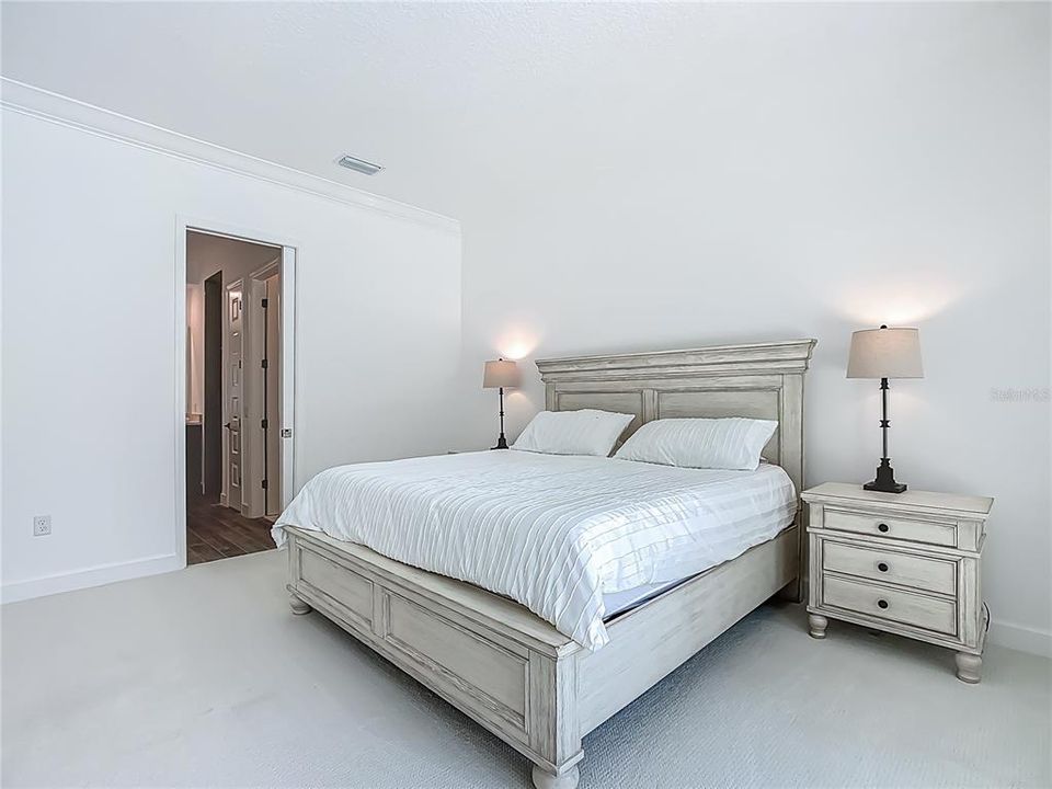 For Sale: $785,000 (3 beds, 3 baths, 2284 Square Feet)