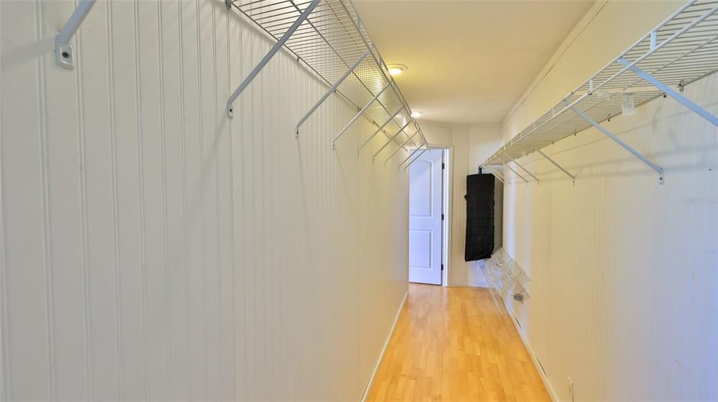 待售: $1,230,000 (3 贝兹, 2 浴室, 1715 平方英尺)