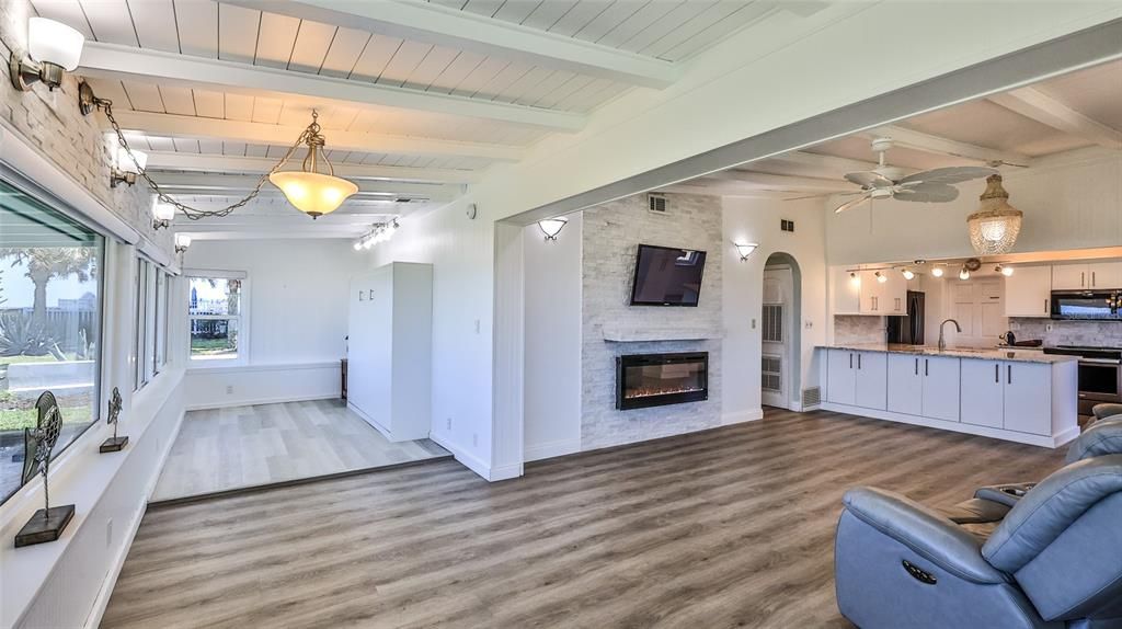 待售: $1,230,000 (3 贝兹, 2 浴室, 1715 平方英尺)