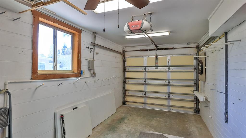 待售: $1,230,000 (3 贝兹, 2 浴室, 1715 平方英尺)