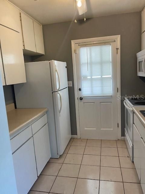 На продажу: $268,000 (3 спален, 2 ванн, 1025 Квадратных фут)