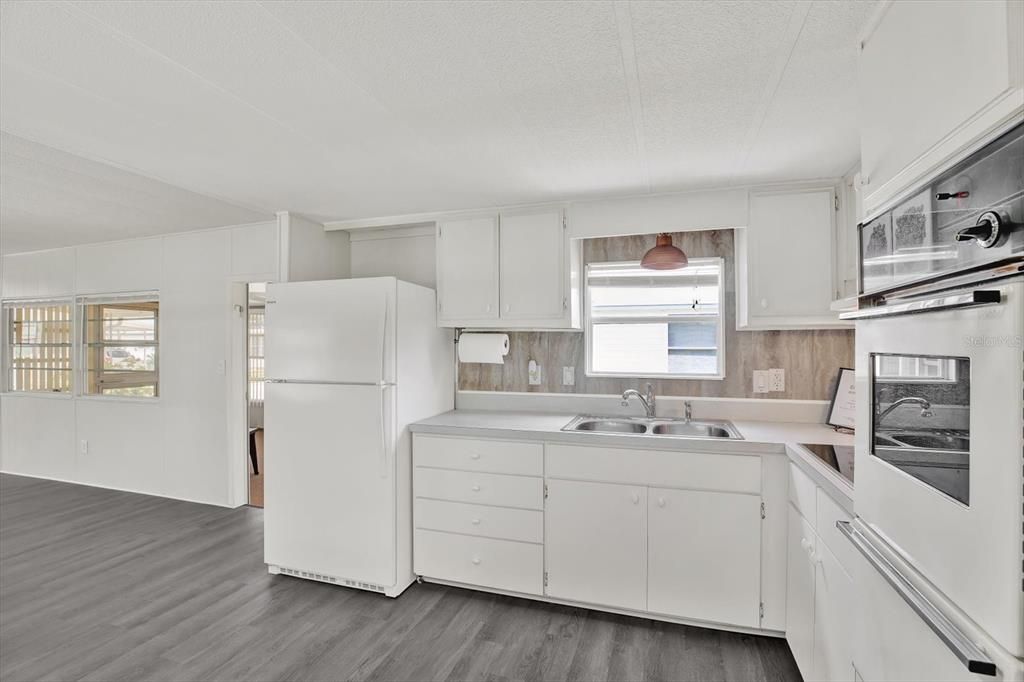 Activo con contrato: $83,900 (2 camas, 1 baños, 672 Pies cuadrados)